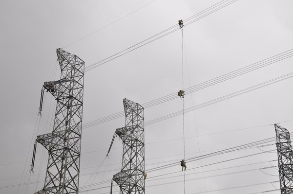 DZ 500kV Vung Ang - re Ha Tinh, Da Nang_28-4-2015.jpg